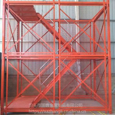 專業(yè)守護高空作業(yè) 橋梁施工安全爬梯與基坑安全梯籠的廠家直銷優(yōu)勢